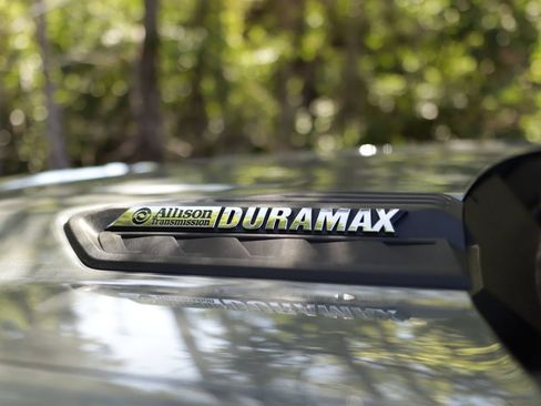 Used 2024 Chevrolet Silverado 2500 High Country w/ High Country Premium Package AWD/4WD image 42