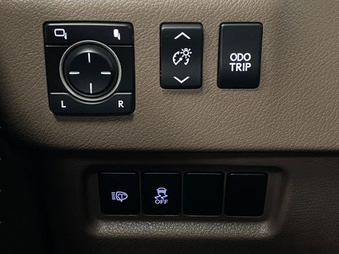 Used 2016 Lexus GX 460 w/ Premium Package AWD/4WD image 49