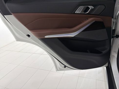 Used 2026 BMW X5 xDrive40i w/ Premium Package image 15