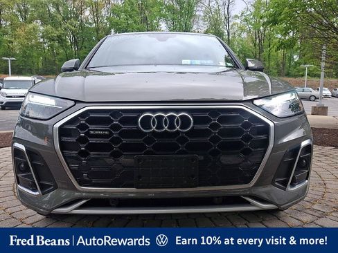 Used 2023 Audi Q5 2.0T Premium w/ Convenience Package AWD/4WD image 2