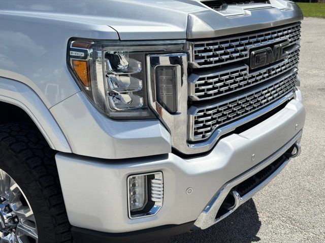 Used 2020 GMC Sierra 2500 Denali w/ Denali Ultimate Package AWD/4WD image 9