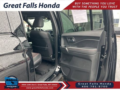 Certified 2025 Honda Ridgeline Black Edition image 22