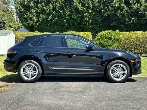 New 2026 Porsche Macan AWD/4WD image 9