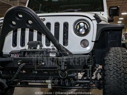 Used 2018 Jeep Wrangler Unlimited Sport w/ Power Convenience Group image 20