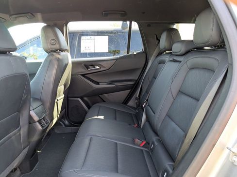 Certified 2025 Chevrolet Equinox LT w/ Convenience Package II image 16