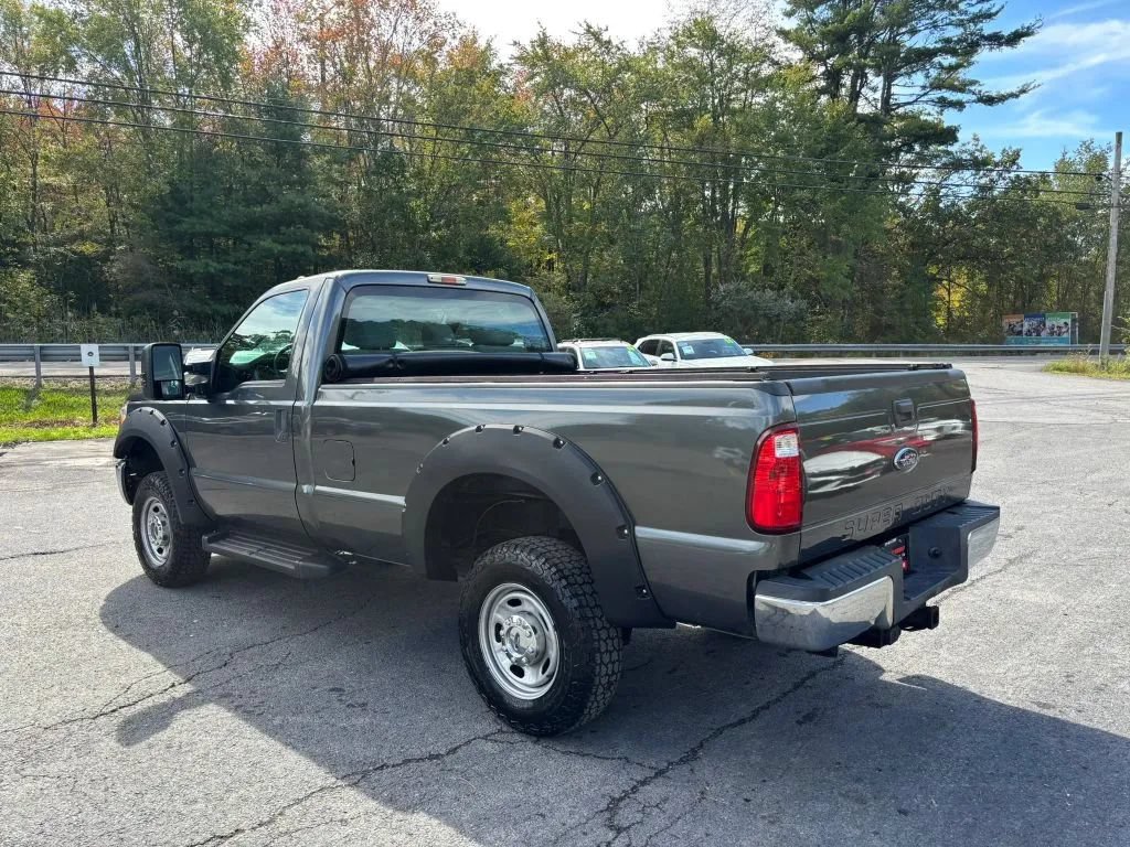 Used 2016 Ford F250 XL w/ Power Equipment Group AWD/4WD image 6