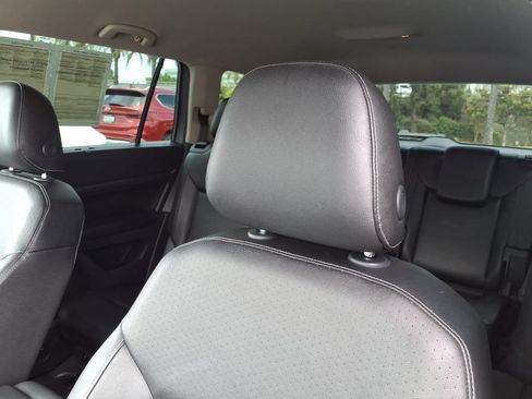 Used 2019 Volkswagen Atlas SE w/ Towing Package AWD/4WD image 17