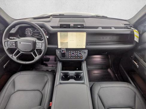 New 2026 Land Rover Defender 130 X-Dynamic SE AWD/4WD image 11