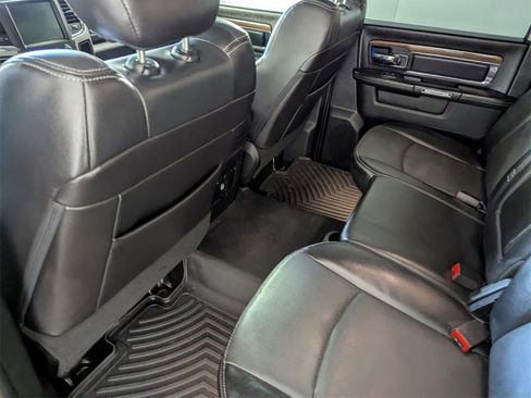 Used 2016 RAM 1500 Laramie w/ Convenience Group image 16