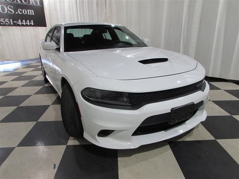 Used 2022 Dodge Charger GT image 3