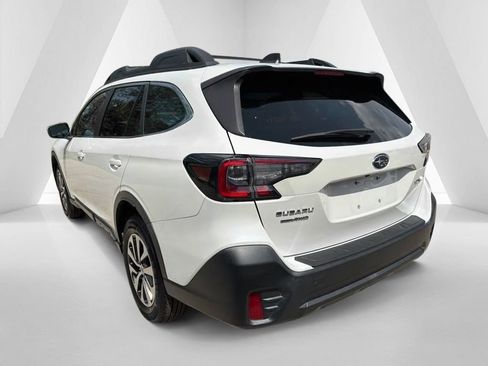 Used 2022 Subaru Outback Premium AWD/4WD image 5
