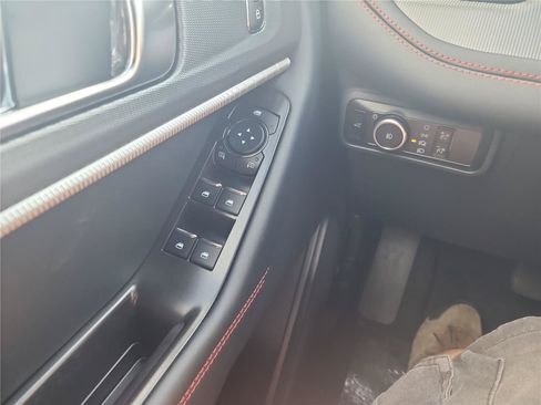 New 2026 Ford Explorer ST-Line RWD image 28