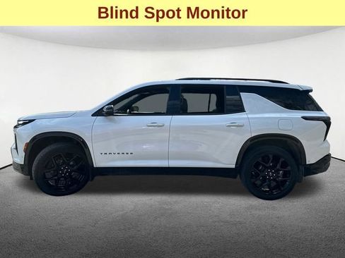 Used 2024 Chevrolet Traverse RS AWD/4WD image 6