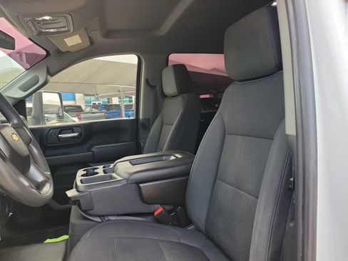 Used 2020 Chevrolet Silverado 2500 W/T w/ WT Convenience Package image 11