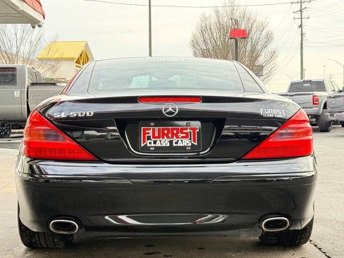 Used 2019 Mercedes-Benz AMG GT 63 image 4