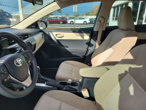 Used 2016 Toyota Corolla LE image 16