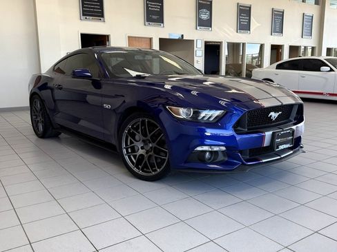 Used 2015 Ford Mustang GT Premium RWD image 10