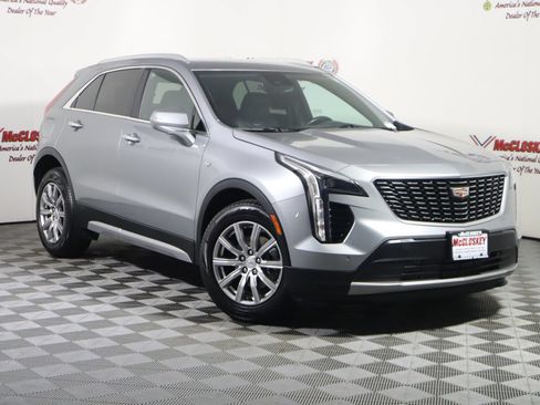 Used 2023 Cadillac XT4 Premium Luxury AWD/4WD image 2
