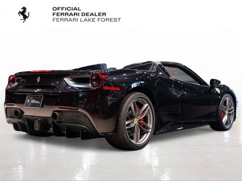 Certified 2019 Ferrari 488 Spider RWD image 10