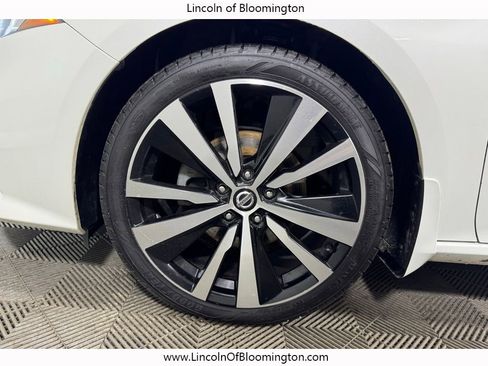 Used 2020 Nissan Altima 2.5 Platinum image 62