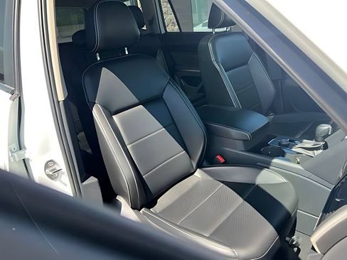 Used 2022 Volkswagen Atlas SE AWD/4WD image 29