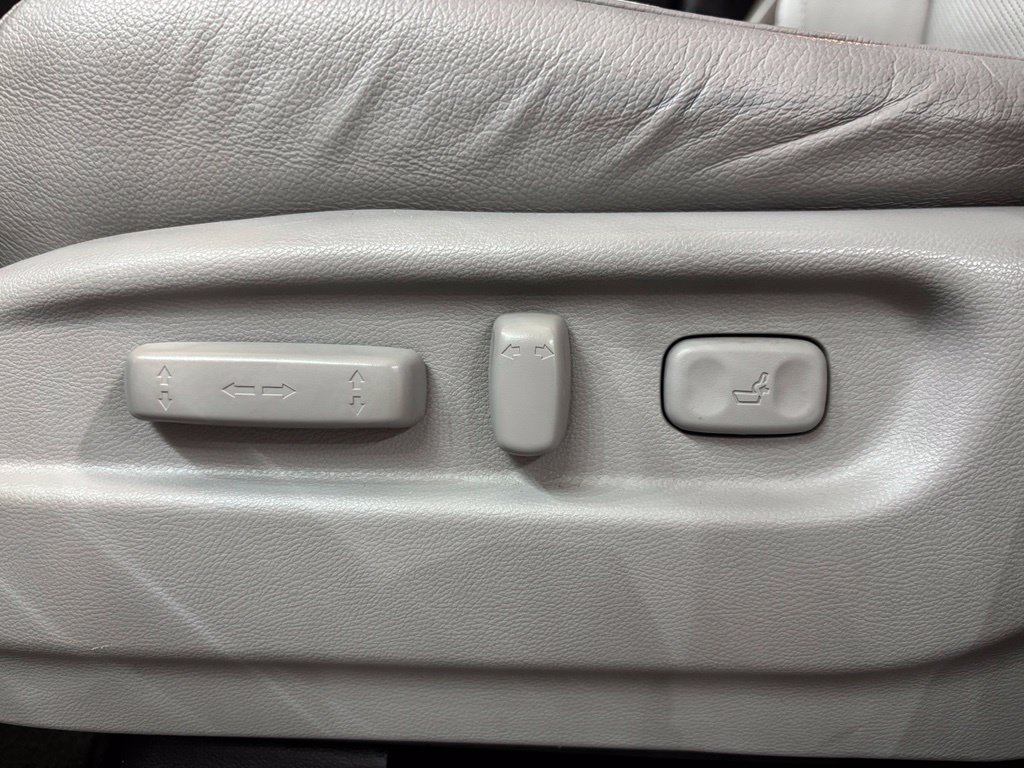 Used 2016 Honda Pilot Elite image 26