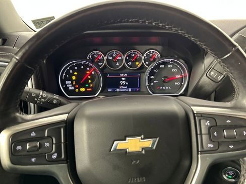 Used 2021 Chevrolet Silverado 1500 LT image 15