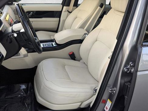 Used 2022 Land Rover Range Rover Westminster Edition image 17