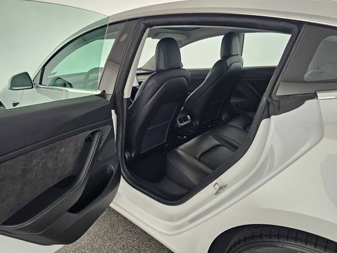 Used 2020 Tesla Model 3 Long Range image 14