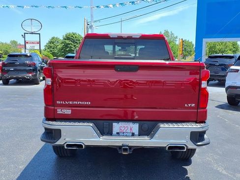 Used 2021 Chevrolet Silverado 1500 LTZ w/ LTZ Premium Package AWD/4WD image 23