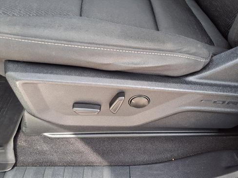 Used 2023 Ford F150 XLT w/ Equipment Group 302A High image 25