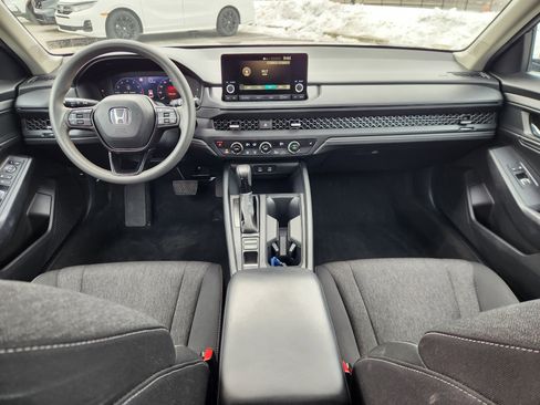 Certified 2023 Honda Accord EX image 8