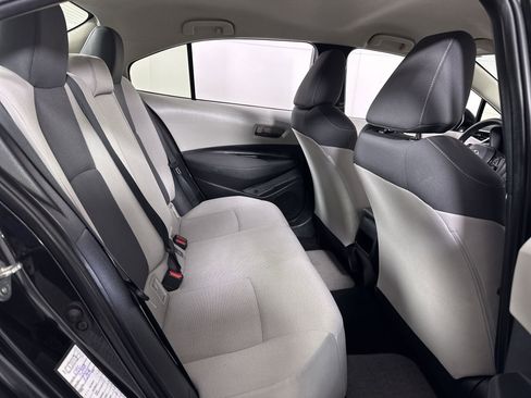 Used 2022 Toyota Corolla LE image 64