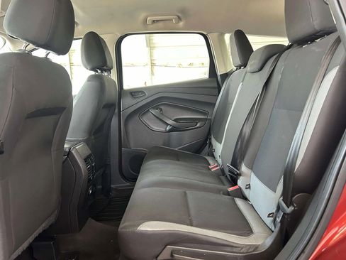 Used 2015 Ford Escape S image 21