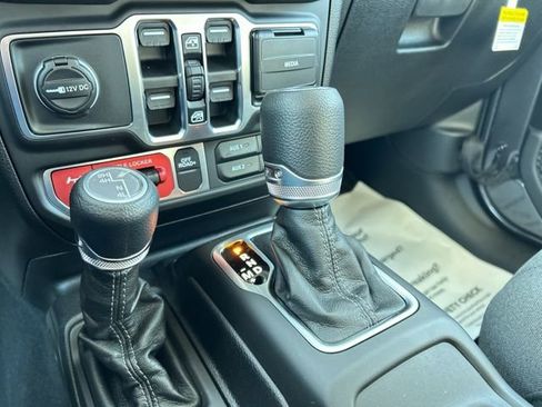 New 2026 Jeep Wrangler Willys AWD/4WD image 41