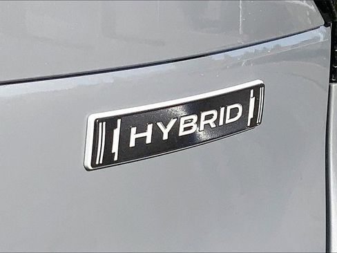 New 2025 Subaru Forester Touring image 9