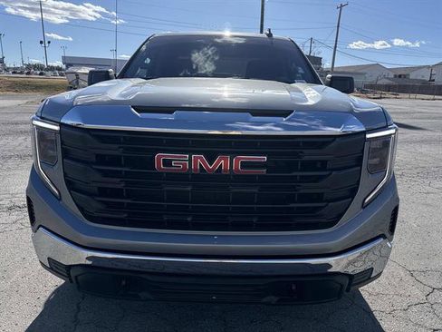 Used 2025 GMC Sierra 1500 Pro w/ Pro Value Package image 2