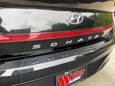 Used 2022 Hyundai Sonata SEL w/ Cargo Package FWD image 22