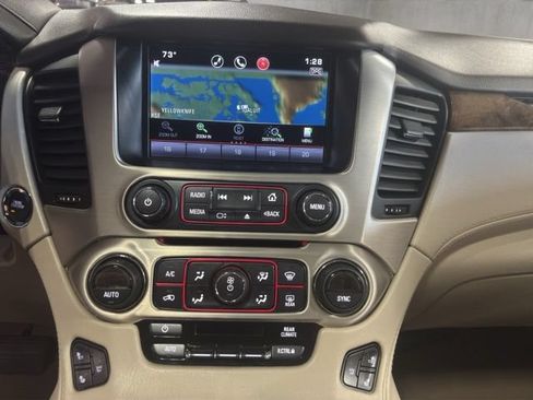 Used 2015 GMC Yukon Denali w/ Open Road Package AWD/4WD image 3