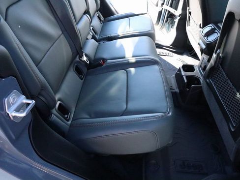 New 2026 Jeep Gladiator Mojave image 15