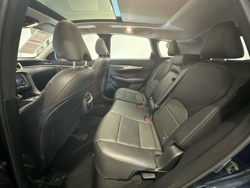 Used 2022 INFINITI QX50 Luxe AWD/4WD image 14
