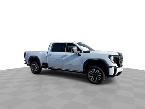 New 2026 GMC Sierra 3500 Denali Ultimate image 3