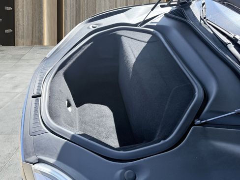 Used 2015 Tesla Model S 70D image 24