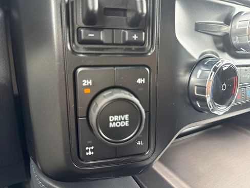 New 2026 Ford F250 Platinum image 33