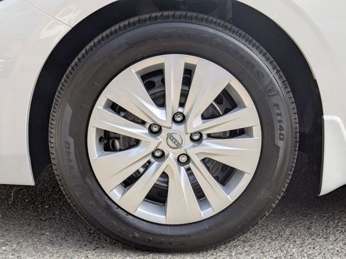 New 2025 Nissan Sentra S image 9