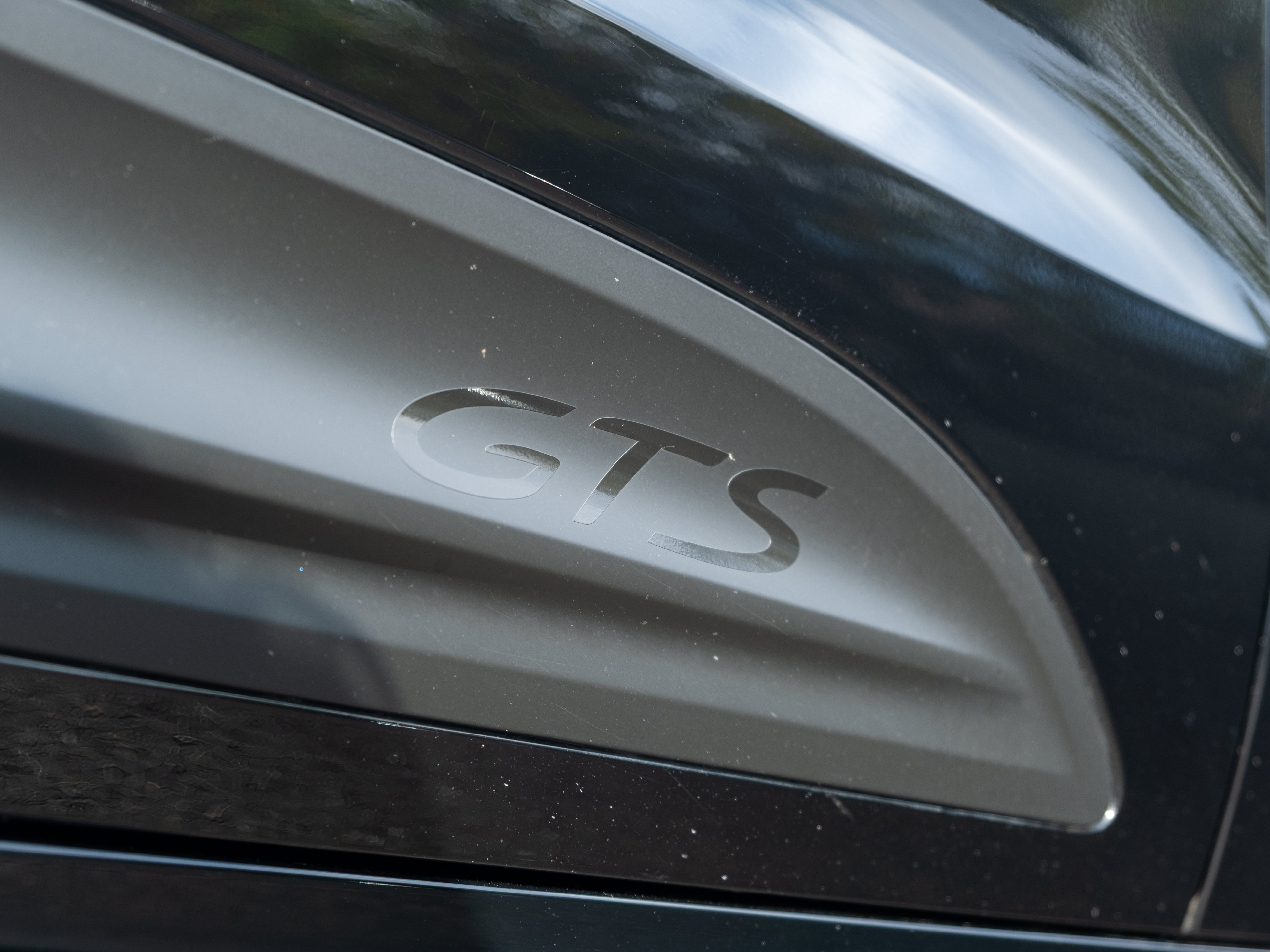 Certified 2026 Porsche Macan GTS AWD/4WD image 18
