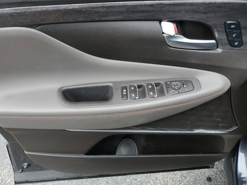 Used 2020 Hyundai Santa Fe Limited FWD image 20