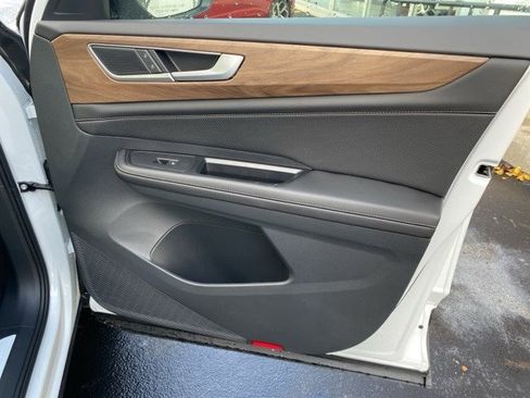 New 2026 Volkswagen Atlas SE image 42