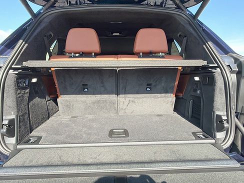 New 2027 BMW X7 xDrive40i w/ Executive Package AWD/4WD image 12