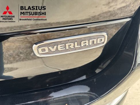 Used 2023 Jeep Grand Cherokee L Overland w/ Luxury Tech Group IV AWD/4WD image 58